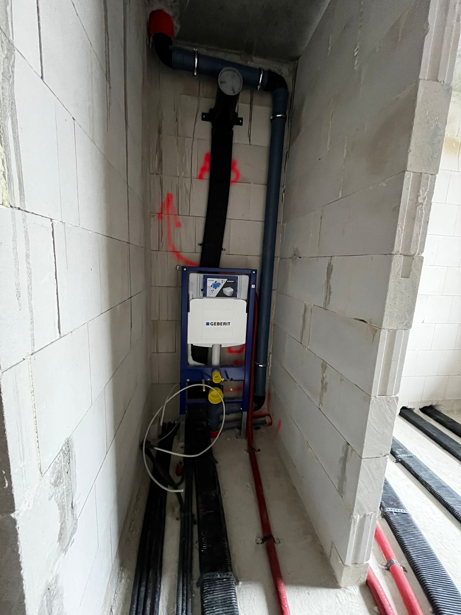 36cb2d54-98b4-40f6-8d00-455c7070f23a