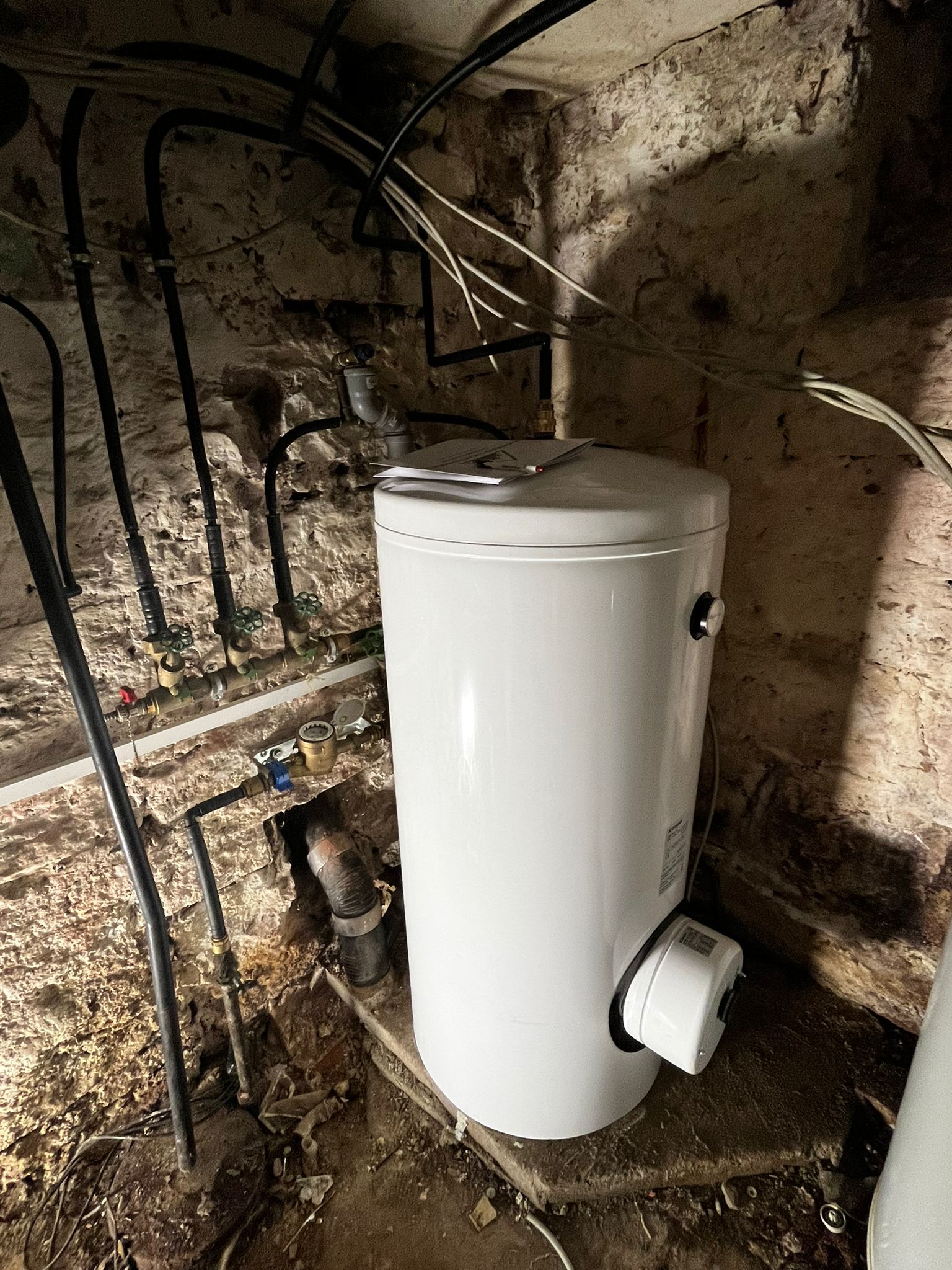 7cefe8f2-5a59-4c4c-912e-2ccb800b4294