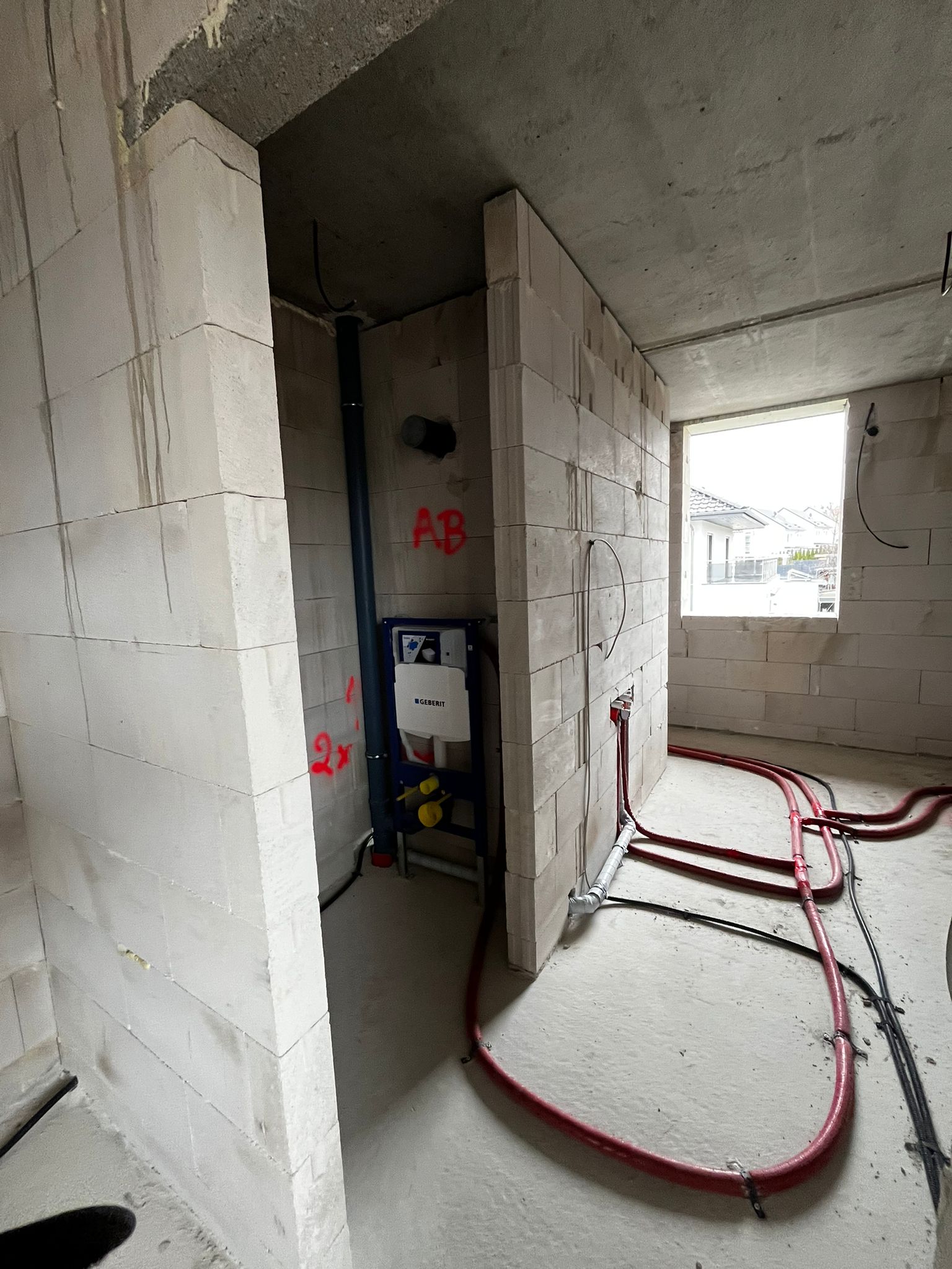 7ed7a851-0f8f-441f-8012-7a0580727275