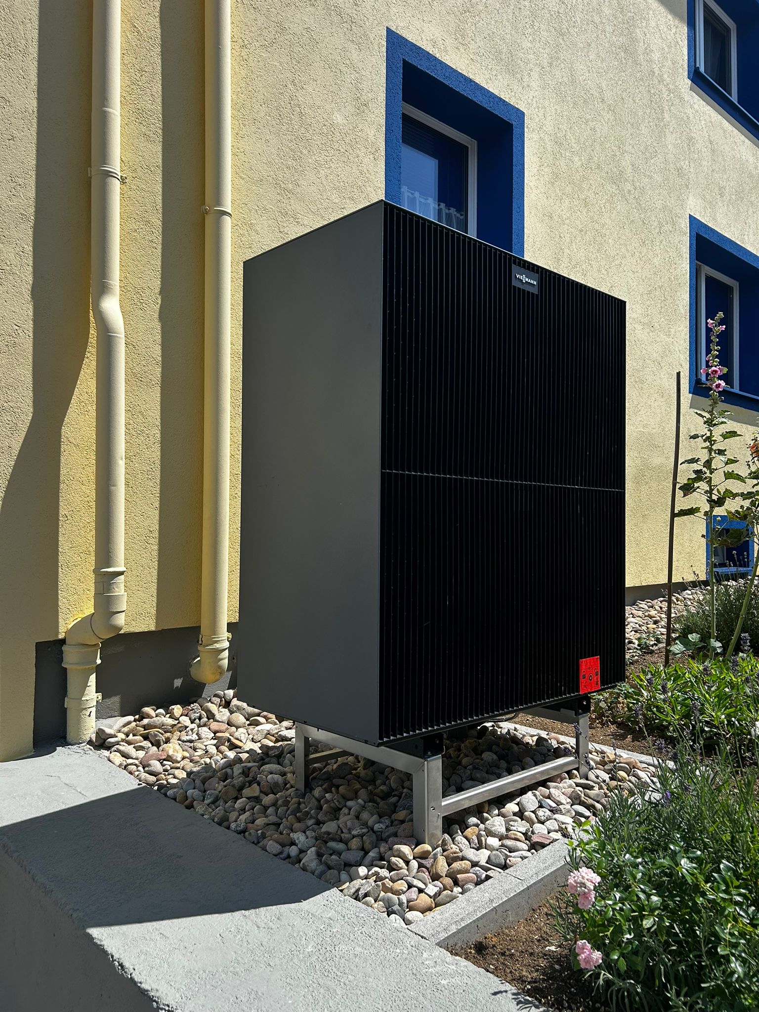 e975d573-7826-4851-9e27-7e0570ece3e7